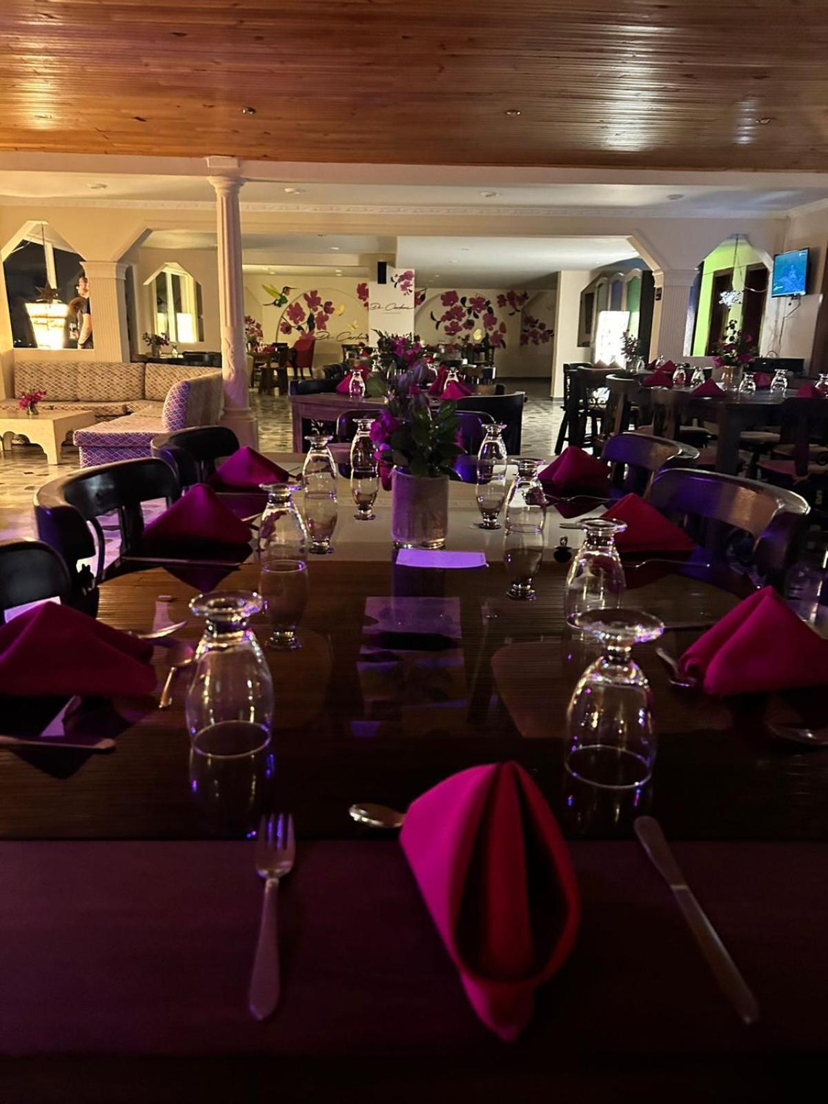 Di Carbone Hotel Gastrobar Facatativa Bagian luar foto