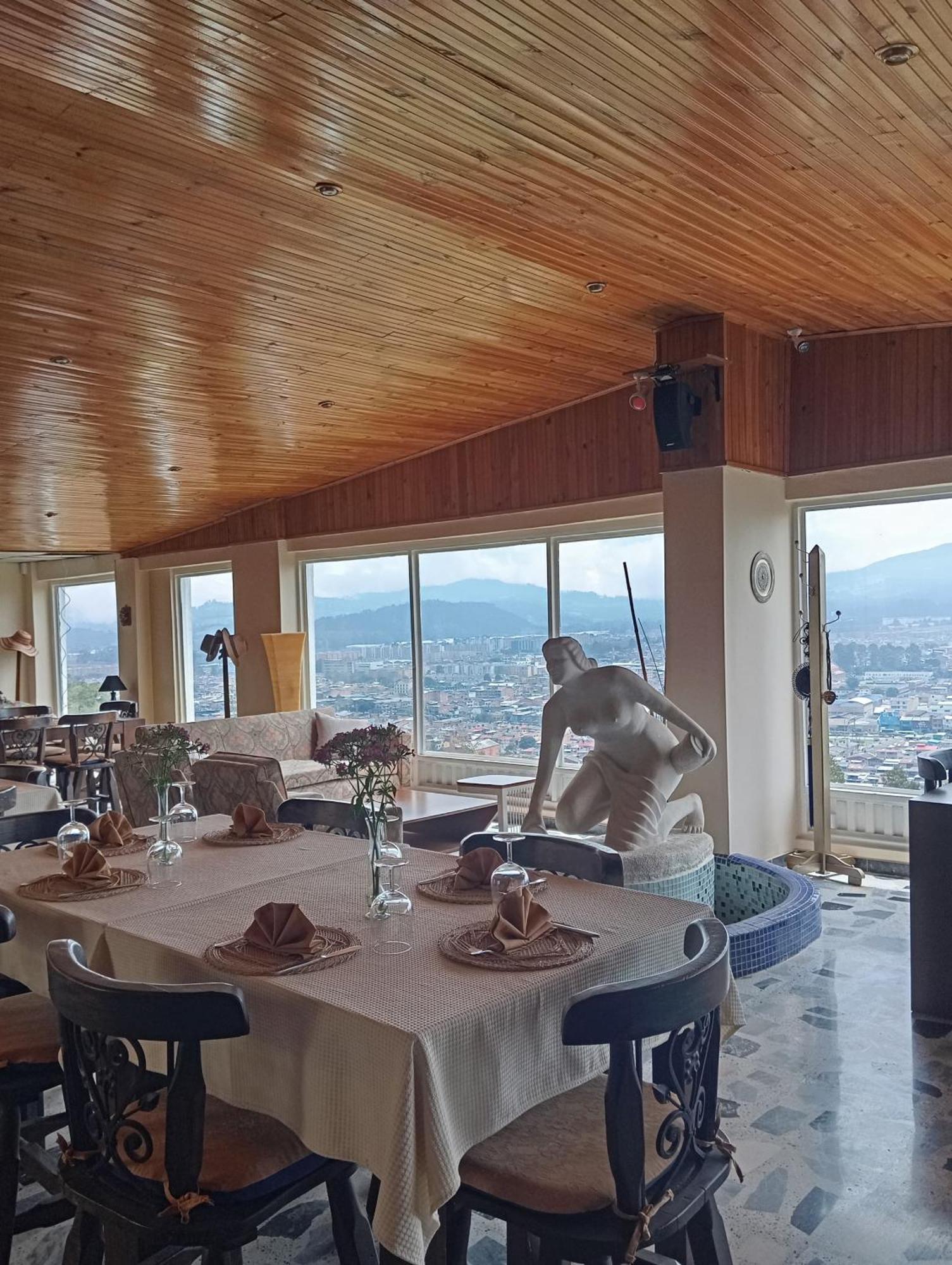 Di Carbone Hotel Gastrobar Facatativa Bagian luar foto