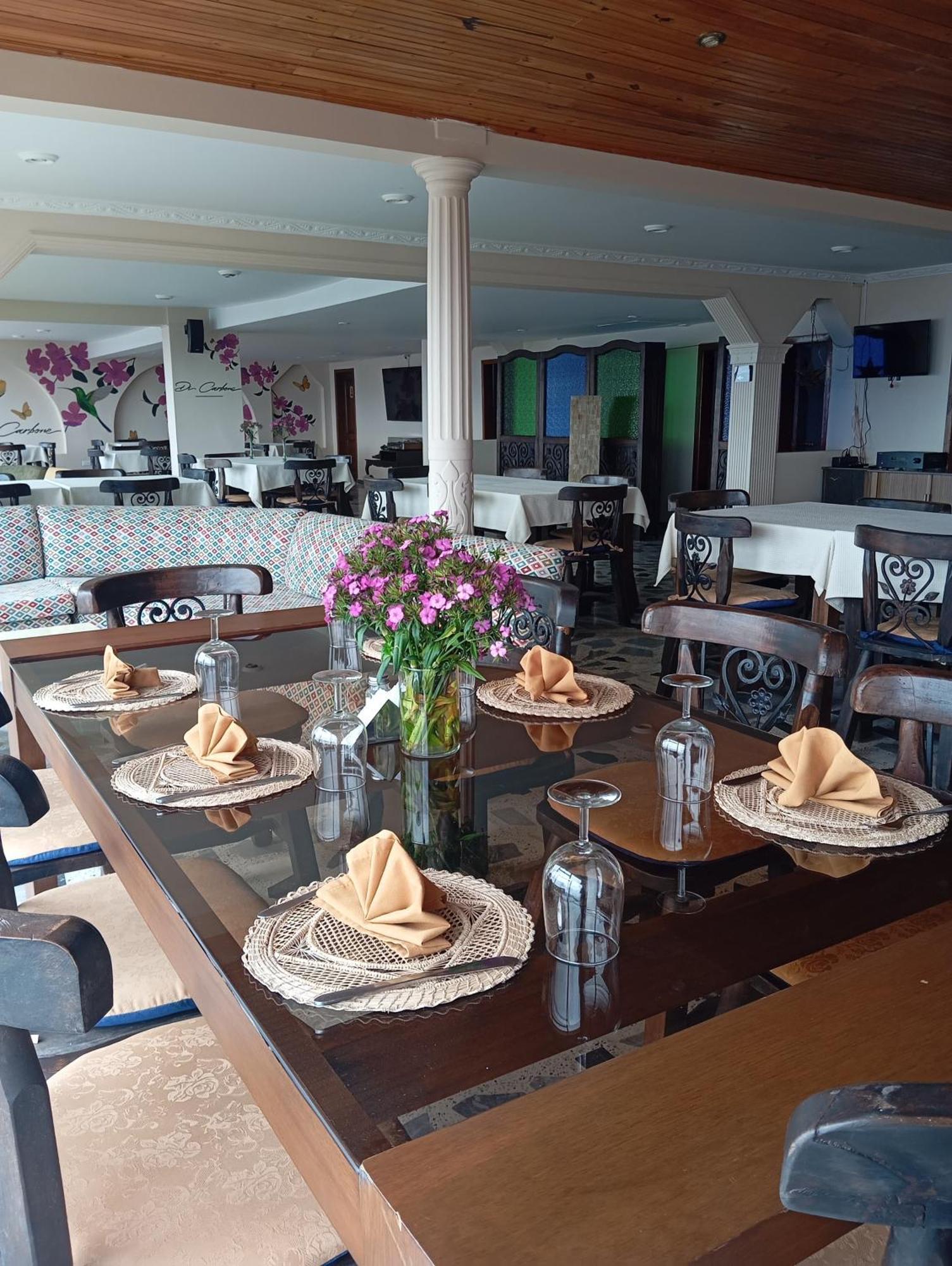 Di Carbone Hotel Gastrobar Facatativa Bagian luar foto